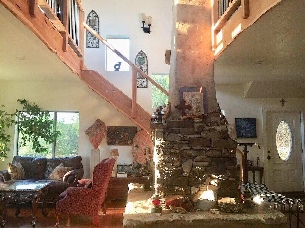 156 Lazy Leaf Ln, Wimberley, TX 78676