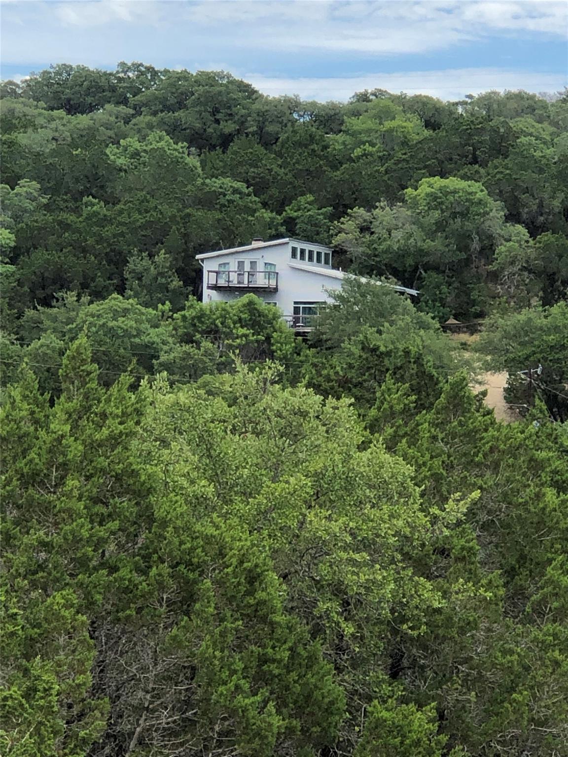 156 Lazy Leaf Ln, Wimberley, TX 78676