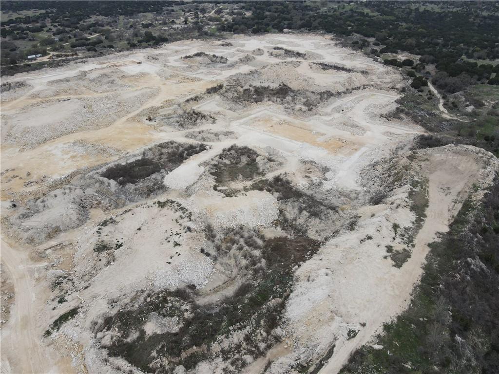 1300 Indian Lake Rd, Florence, TX 76527