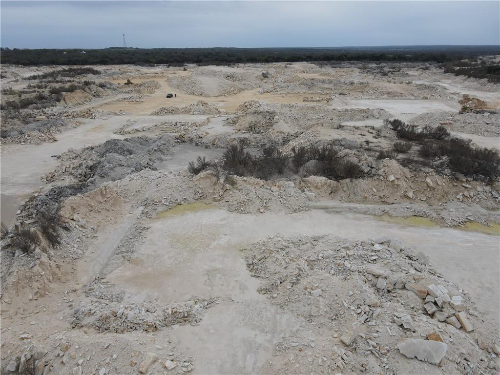 1300 Indian Lake Rd, Florence, TX 76527