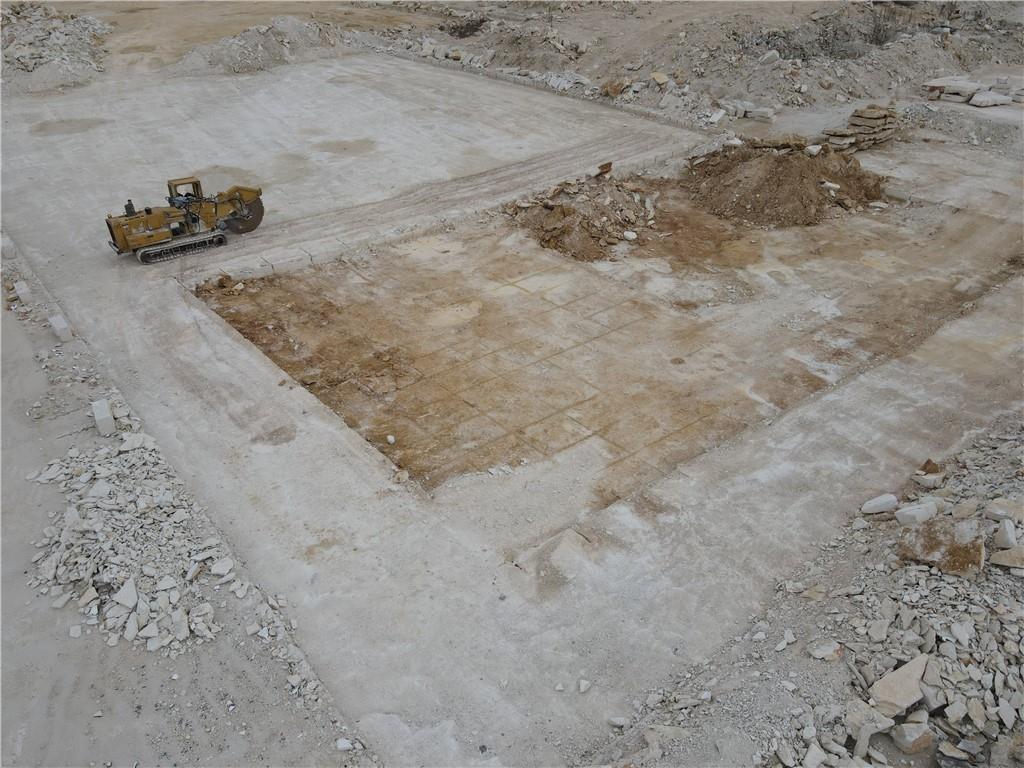 1300 Indian Lake Rd, Florence, TX 76527