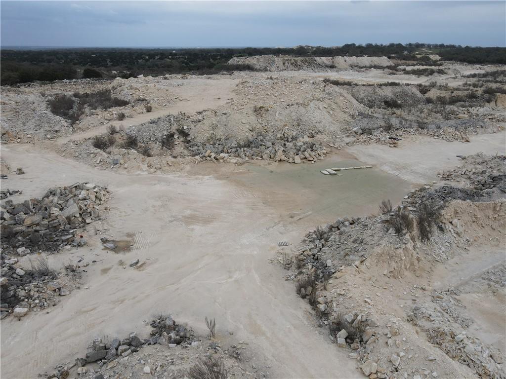 1300 Indian Lake Rd, Florence, TX 76527