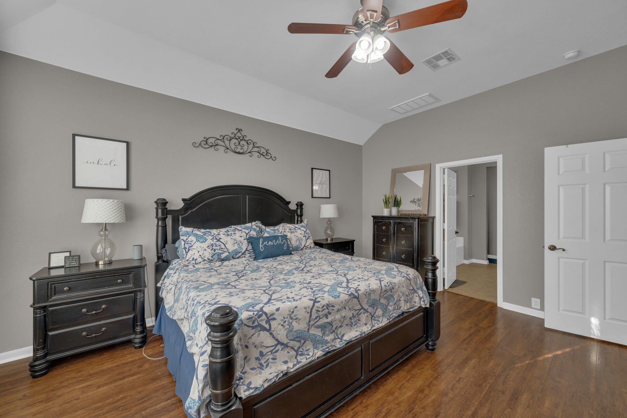 2157 Paradise Ridge Dr, Round Rock, TX 78665