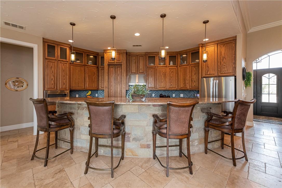 21301 Dill Cir, Spicewood, TX 78669