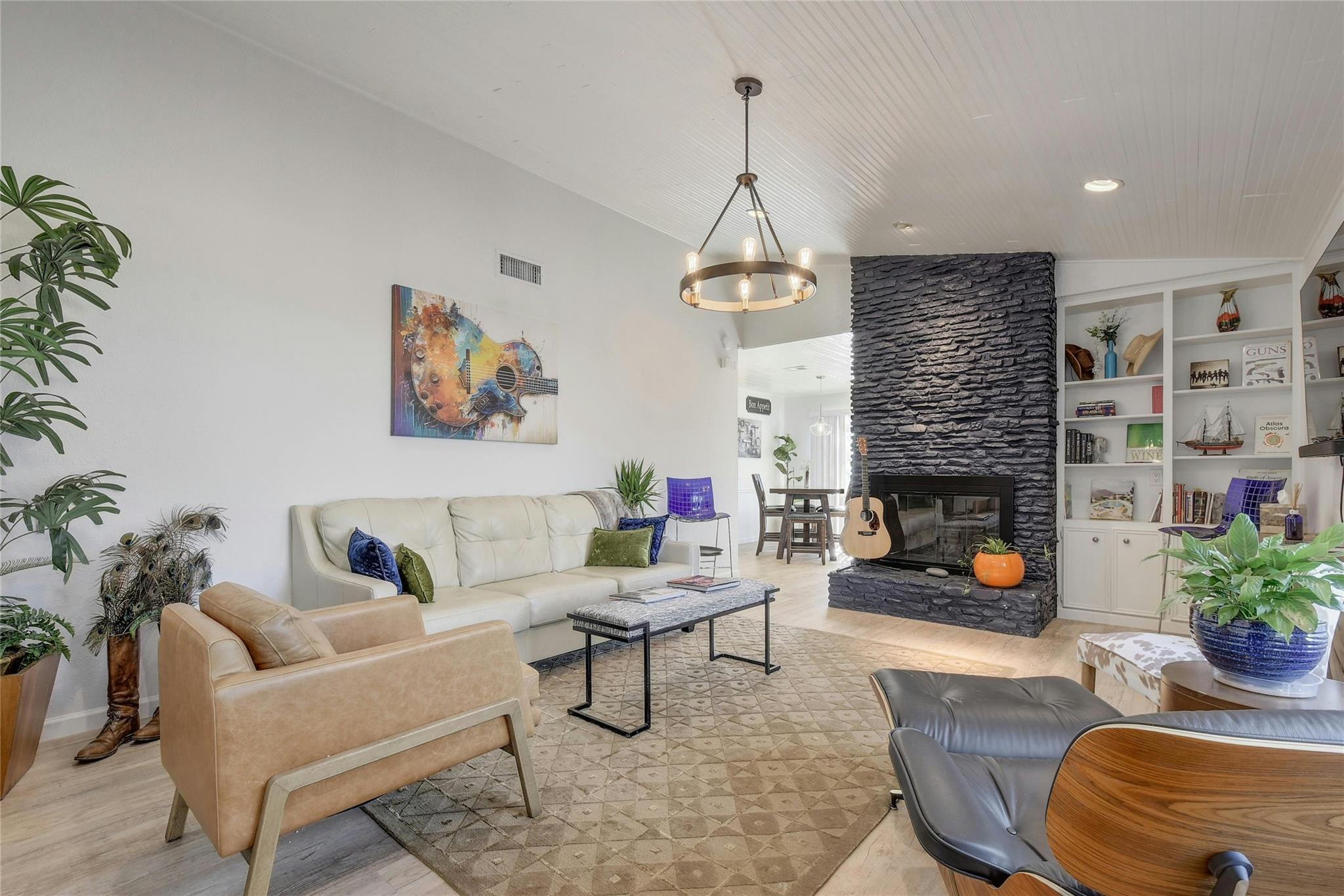 1503 Terrapin Ct # B, Austin, TX 78746