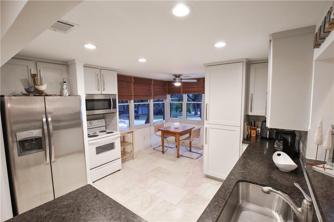 3358 Drapers Cv, Lago Vista, TX 78645