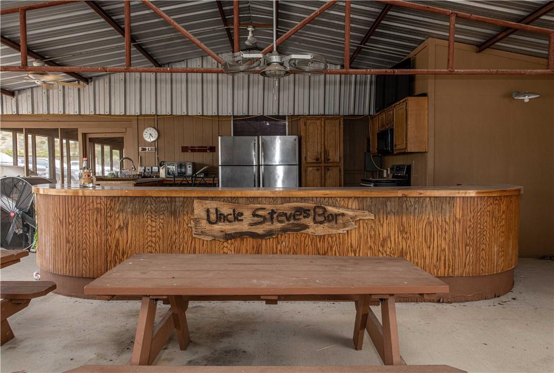 000 Leona Ranch Road, Brackettville, TX 78832