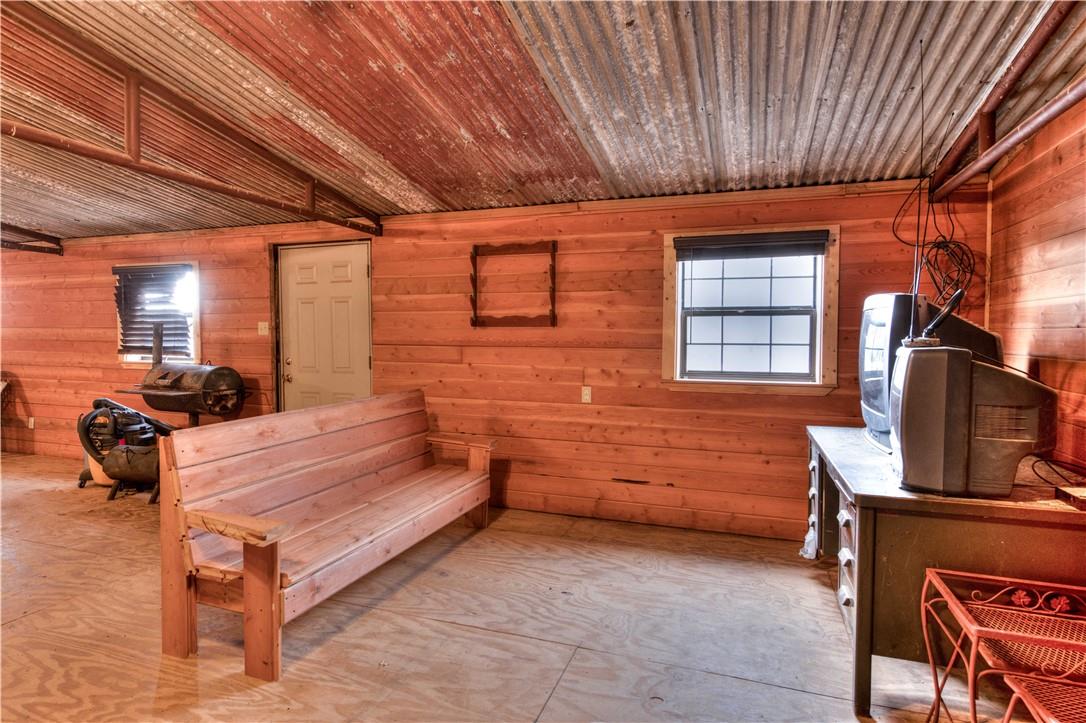 000 Leona Ranch Road, Brackettville, TX 78832