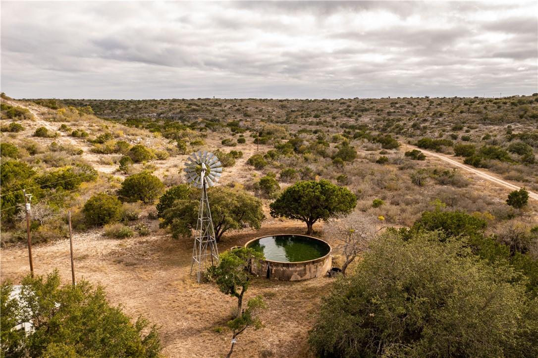 000 Leona Ranch Road, Brackettville, TX 78832