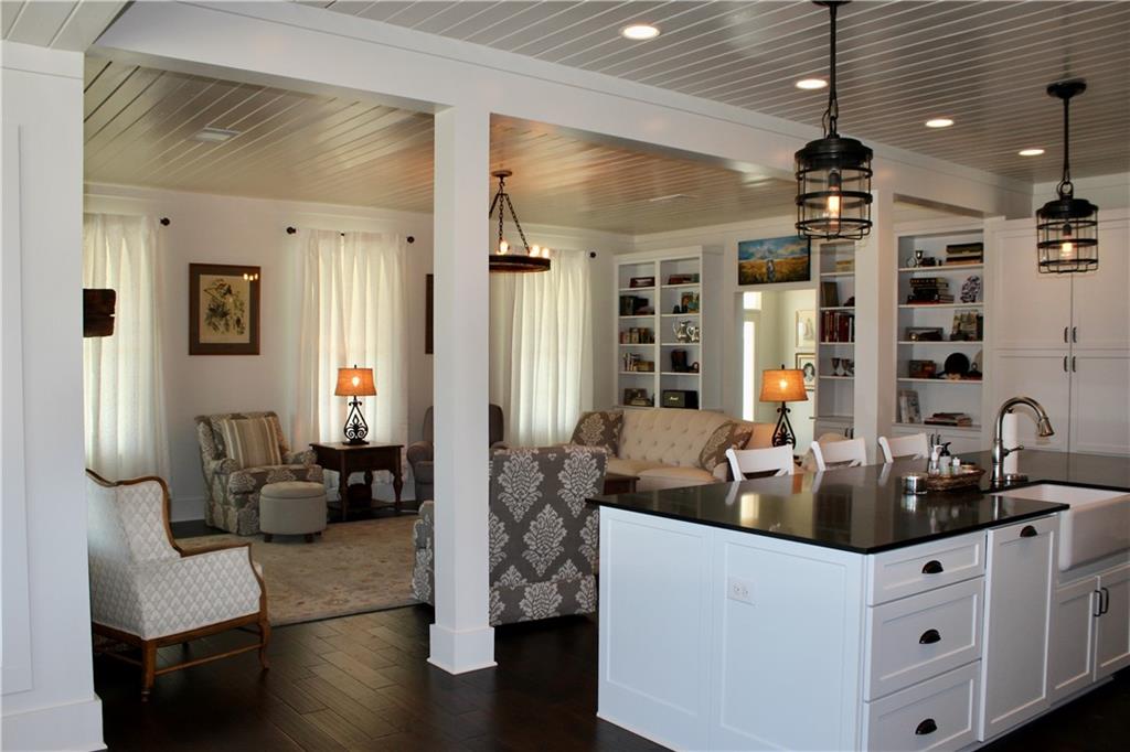 2780 CR 330, Burnet, TX 78611