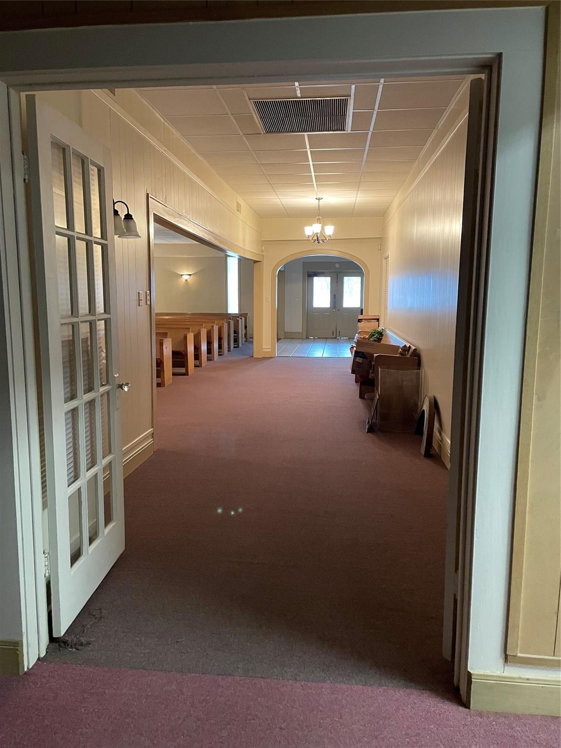 202 NE 2nd St, Smithville, TX 78957