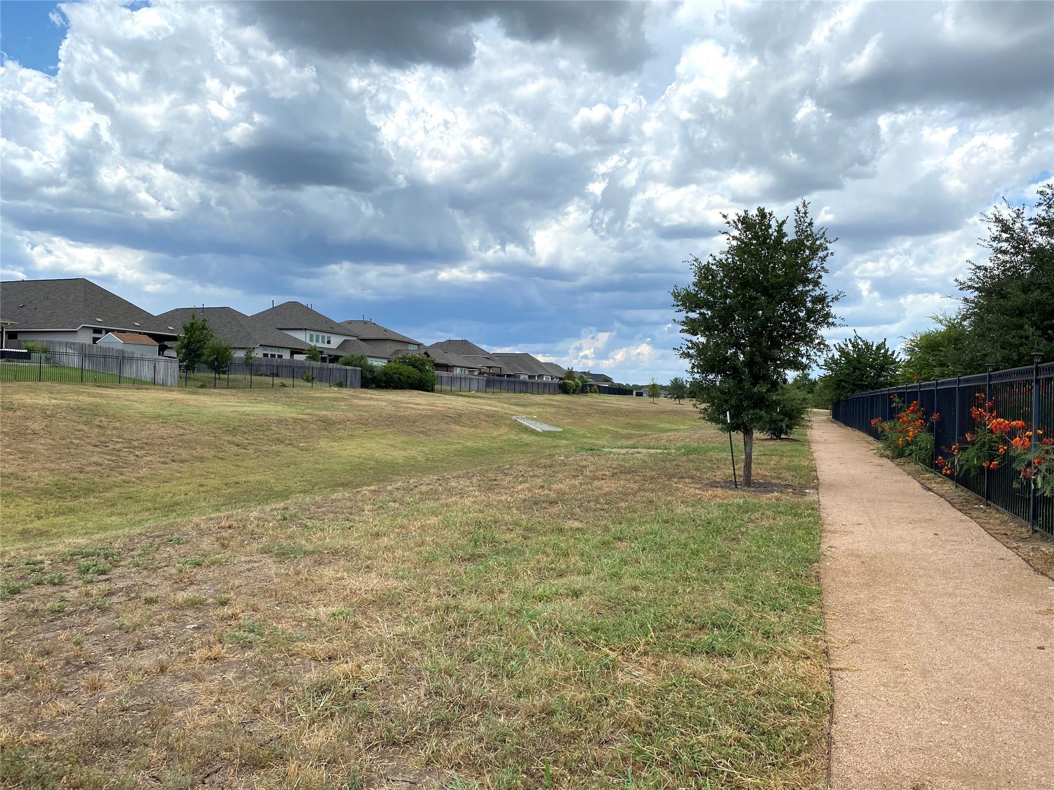 126 Preston Trl, San Marcos, TX 78666