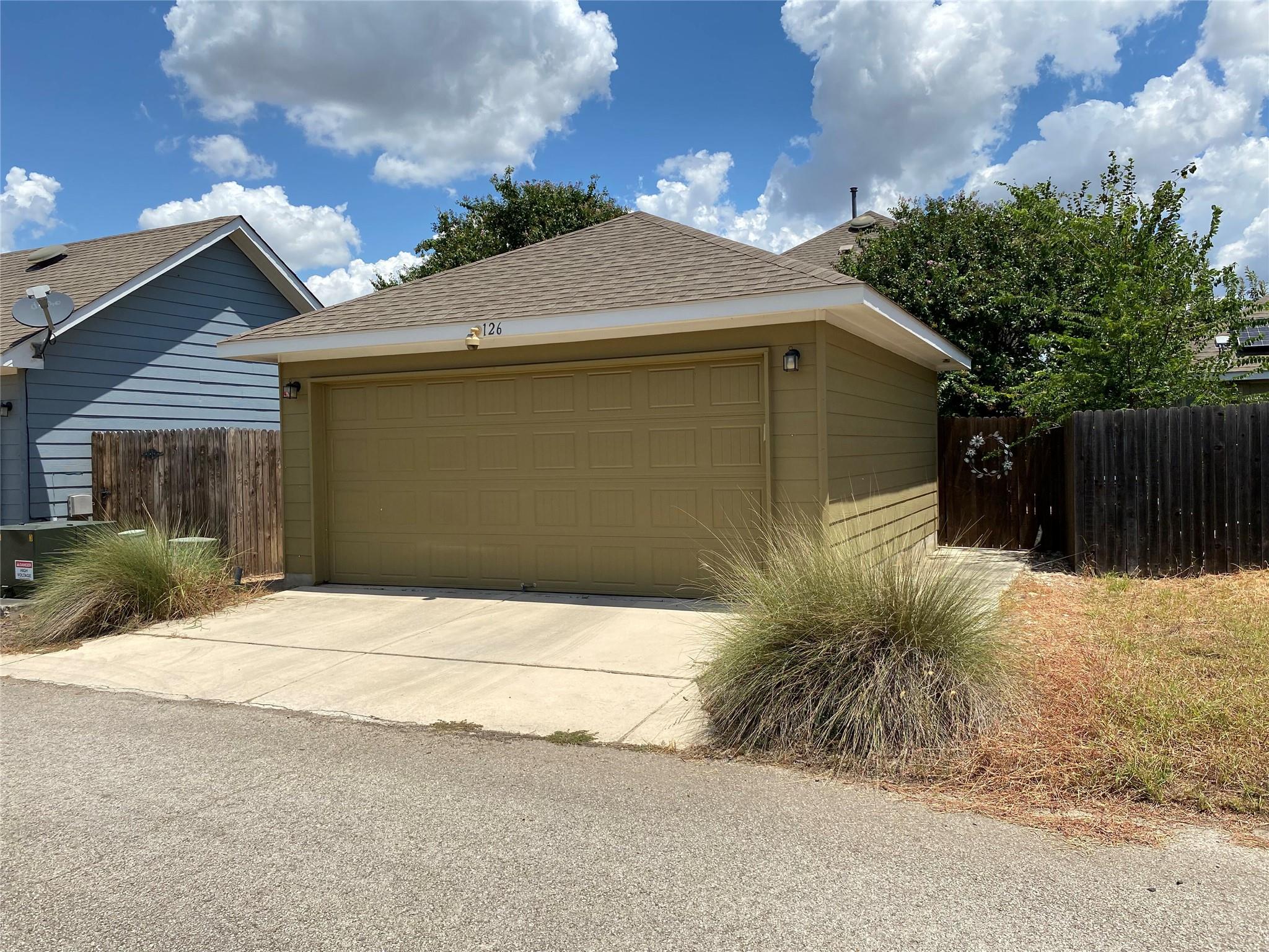 126 Preston Trl, San Marcos, TX 78666