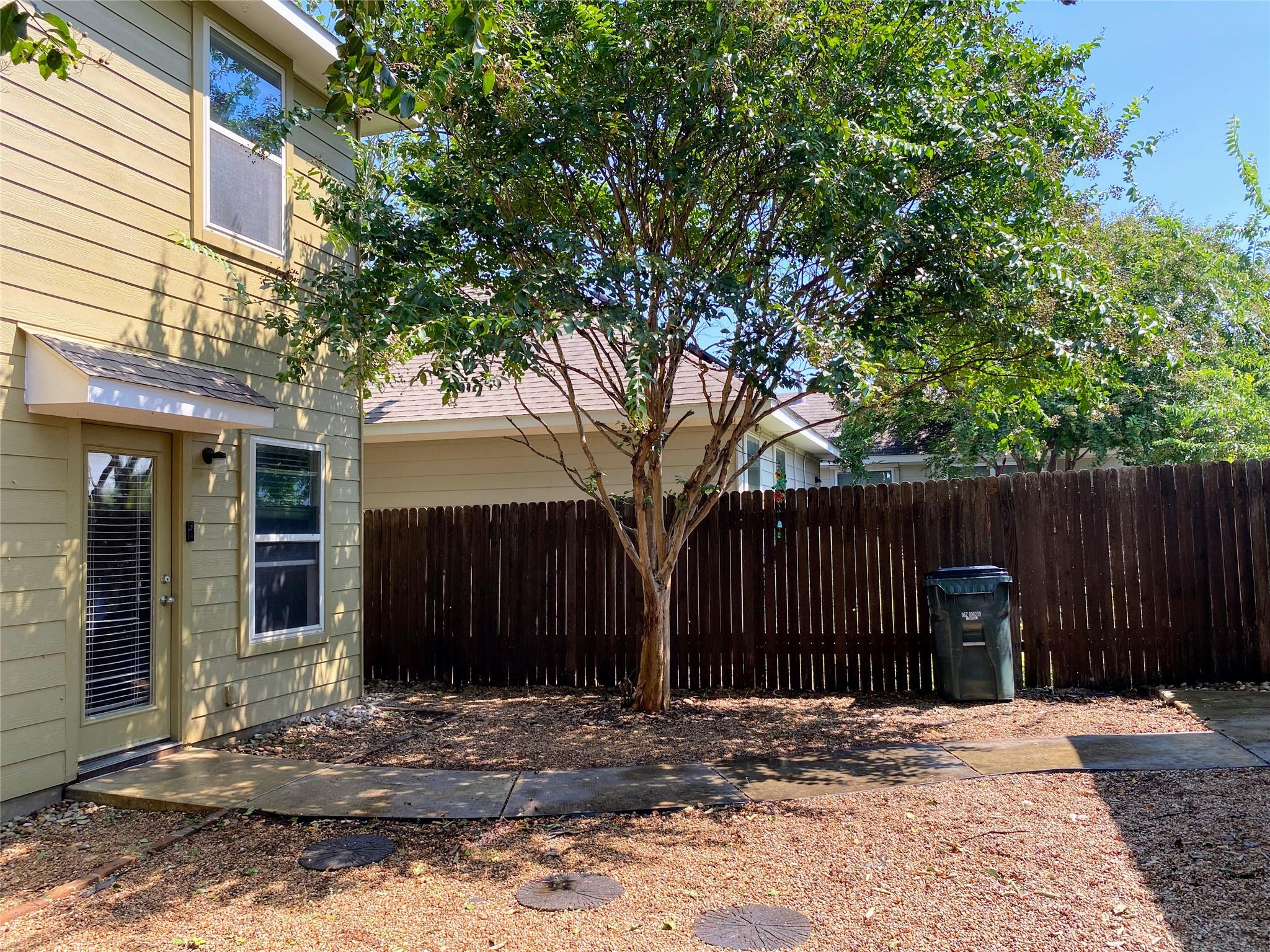 126 Preston Trl, San Marcos, TX 78666