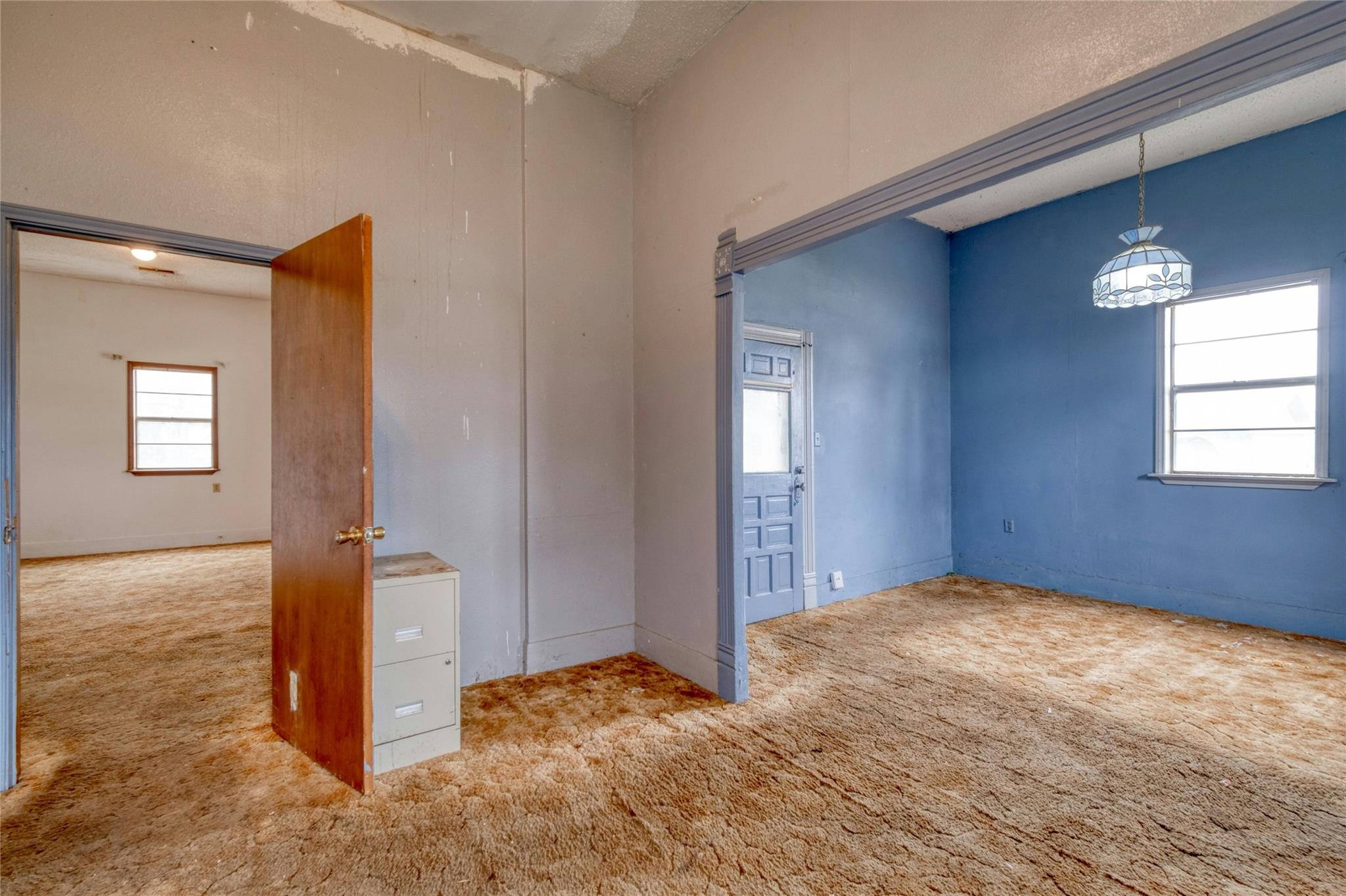 701 NE 1st St, Smithville, TX 78957