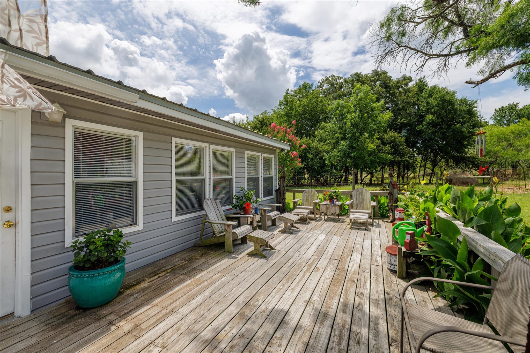 6507 N Us Highway 77 Rd, Rockdale, TX 76567