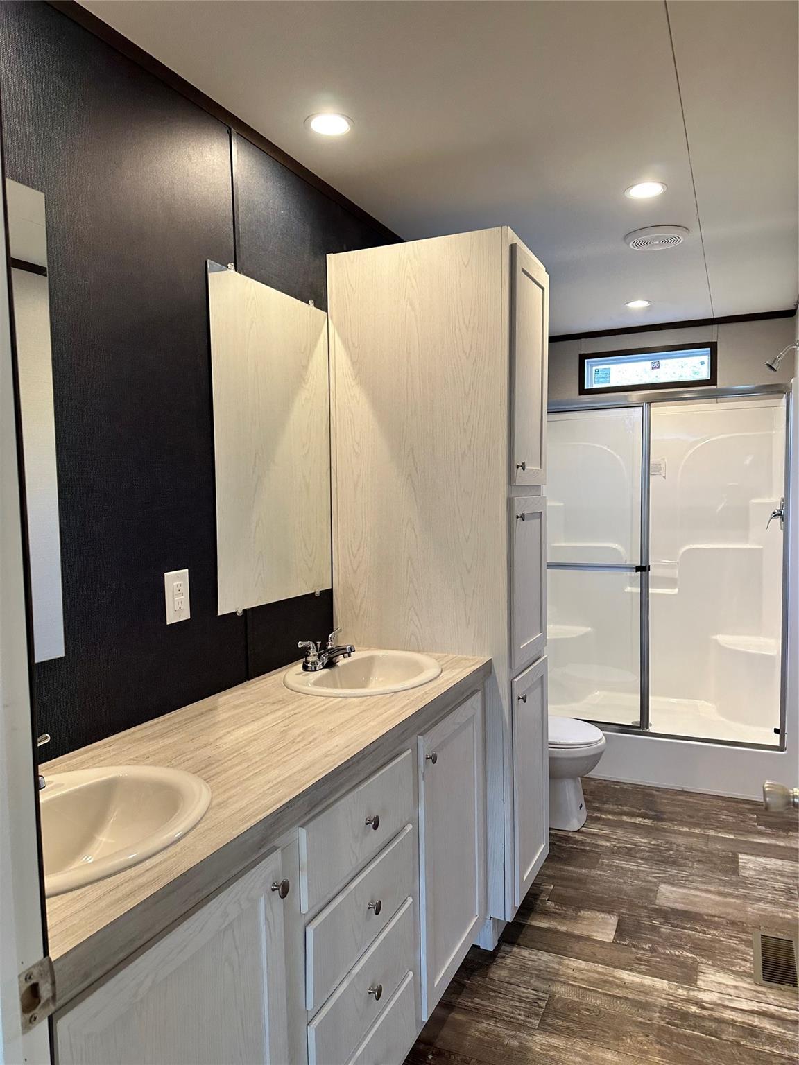 199 Harmony Wood Ln, Dripping Springs, TX 78620