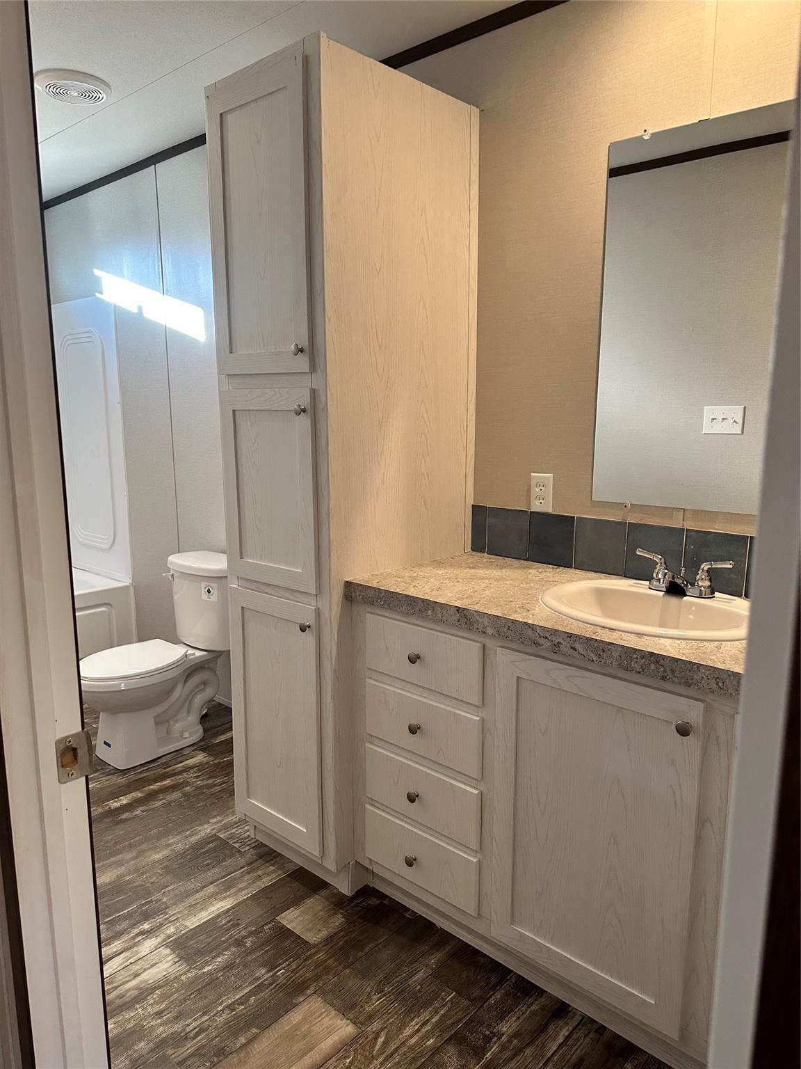 199 Harmony Wood Ln, Dripping Springs, TX 78620