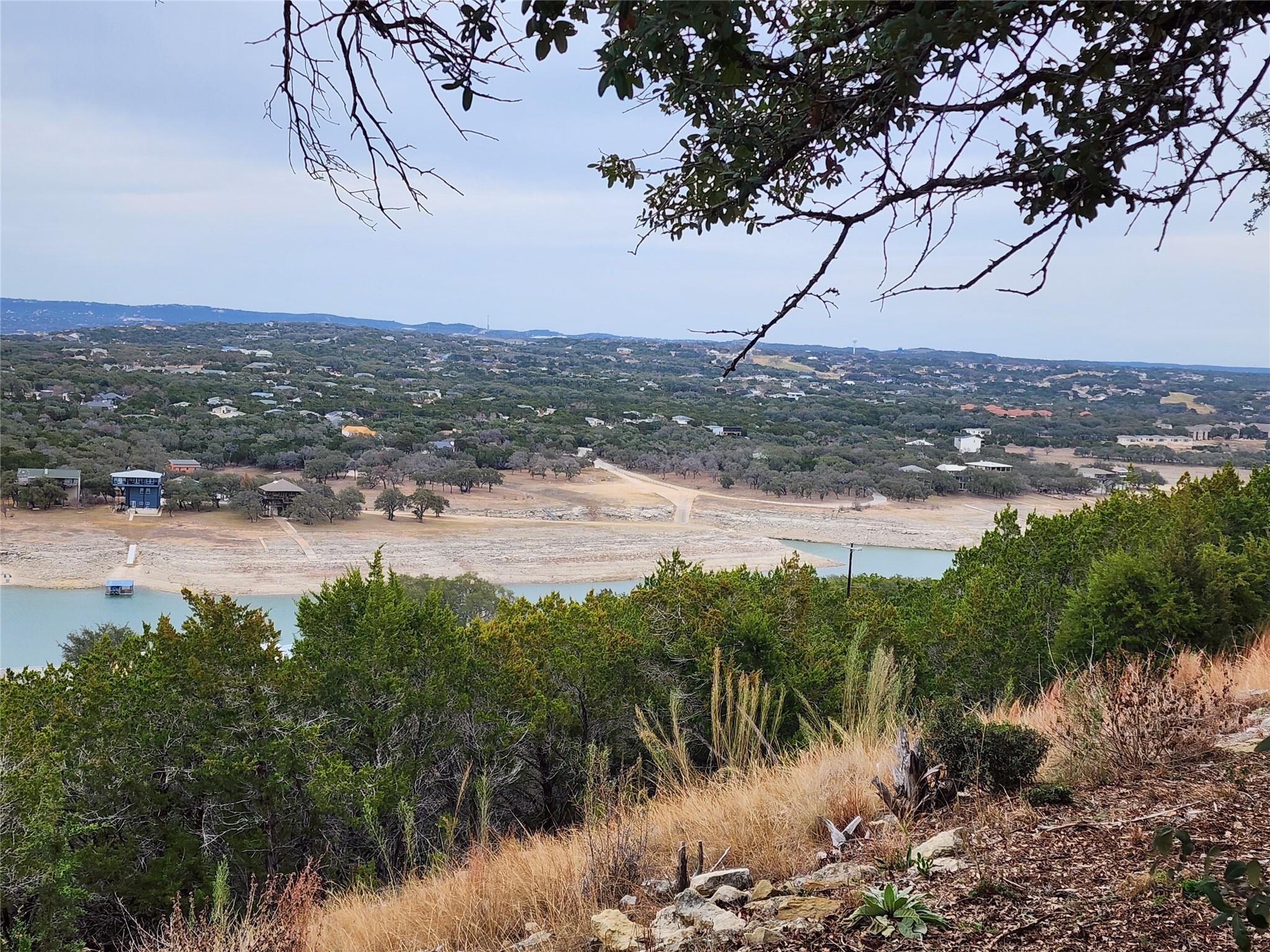 506 Ronay Dr N, Spicewood, TX 78669