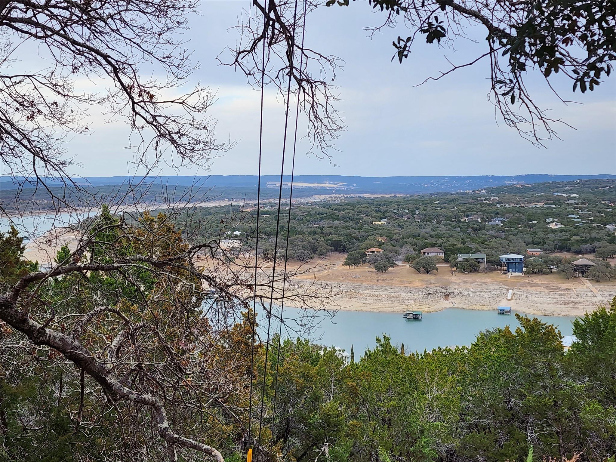 506 Ronay Dr N, Spicewood, TX 78669