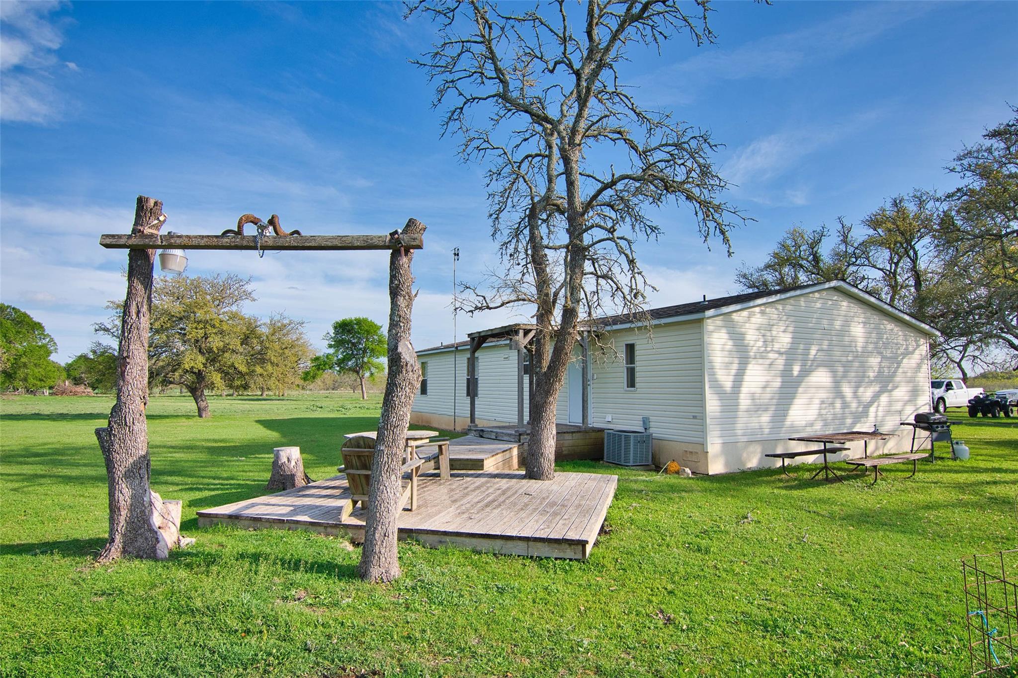 2350 CR 228, Florence, TX 76527