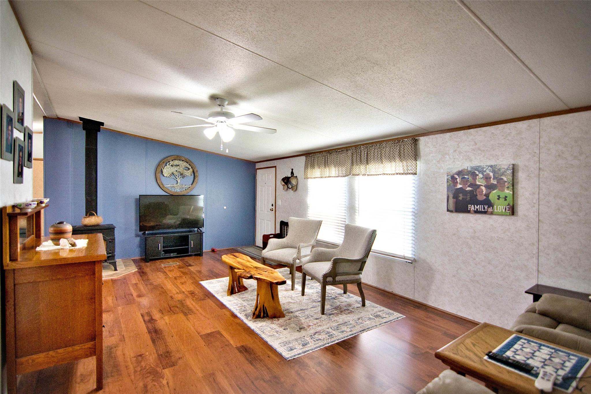 2350 CR 228, Florence, TX 76527