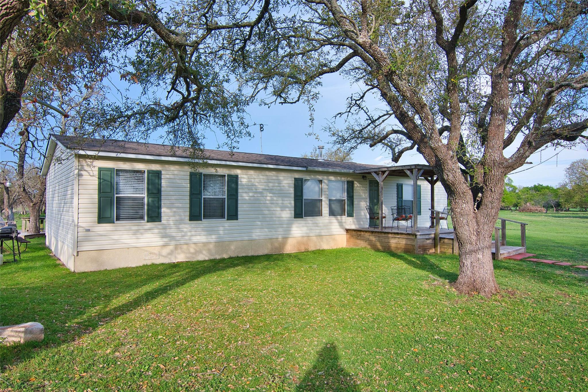 2350 CR 228, Florence, TX 76527