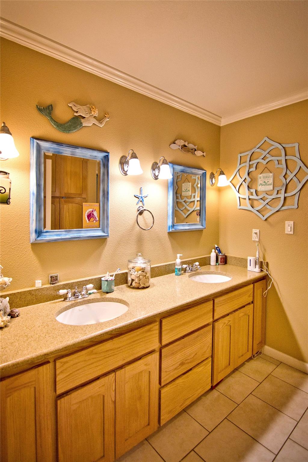 2010 CR 228, Florence, TX 76527