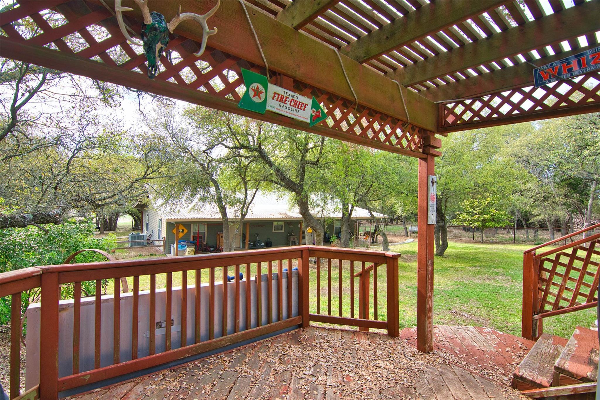 2010 CR 228, Florence, TX 76527
