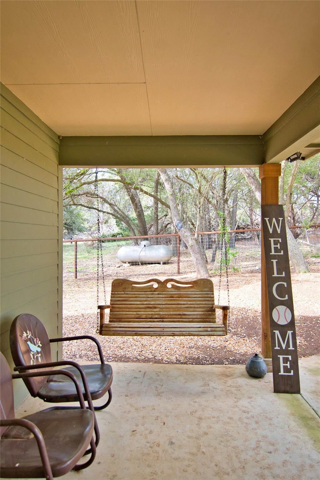 2010 CR 228, Florence, TX 76527