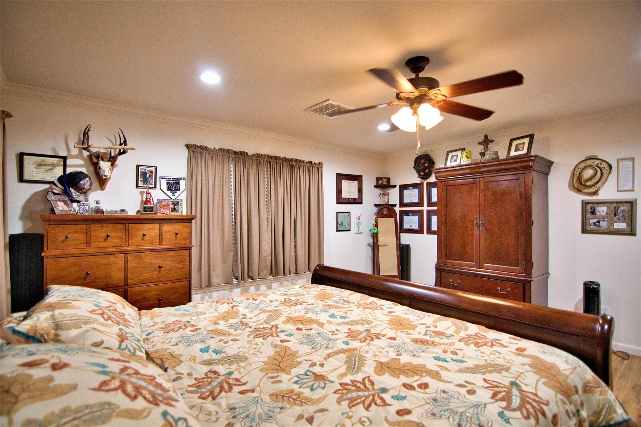 2010 CR 228, Florence, TX 76527