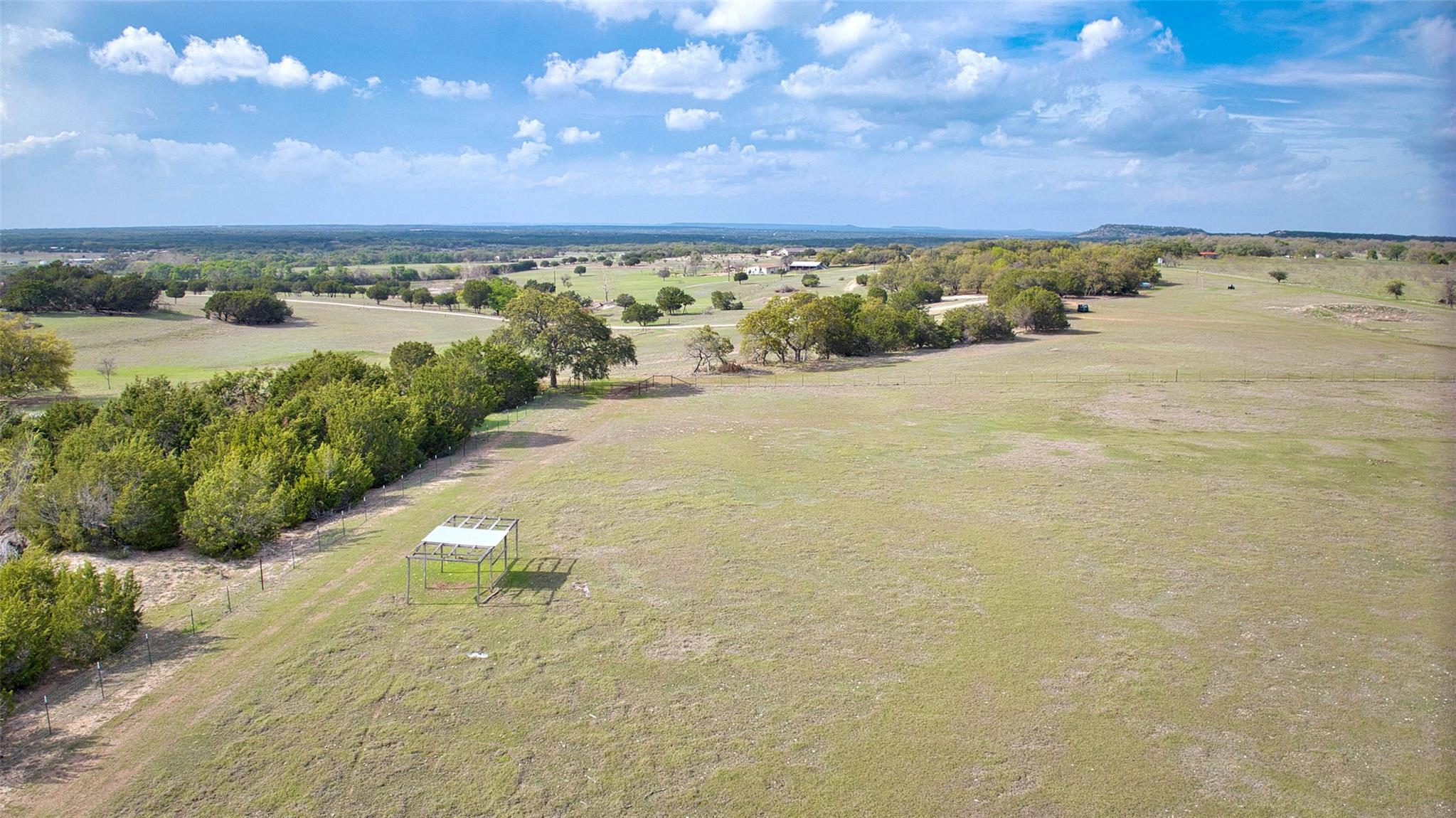 2010 CR 228, Florence, TX 76527