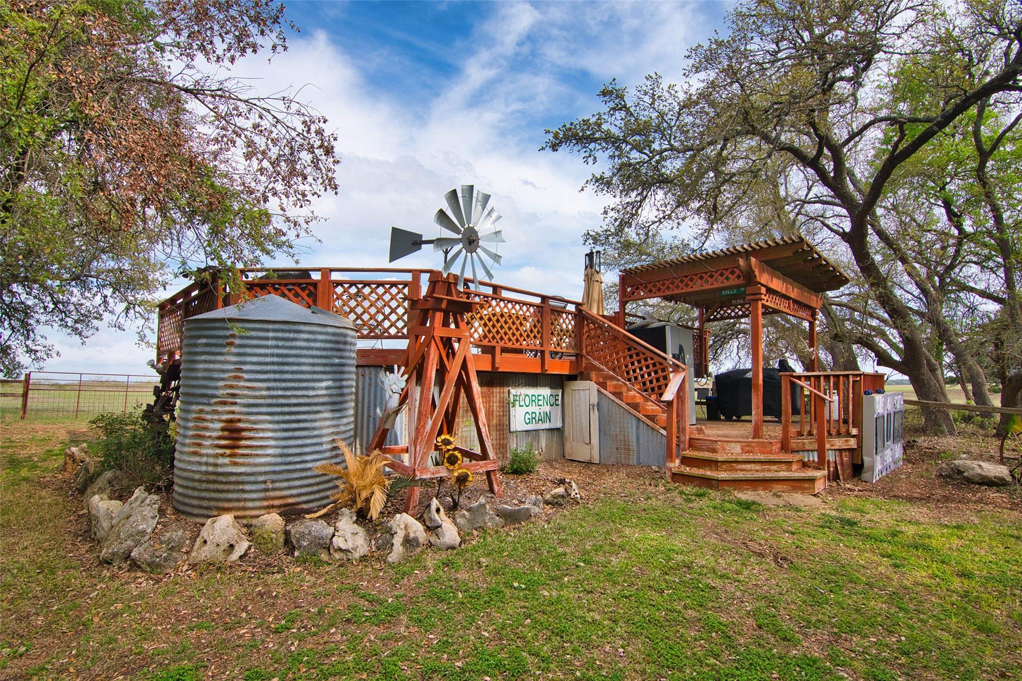 2010 CR 228, Florence, TX 76527