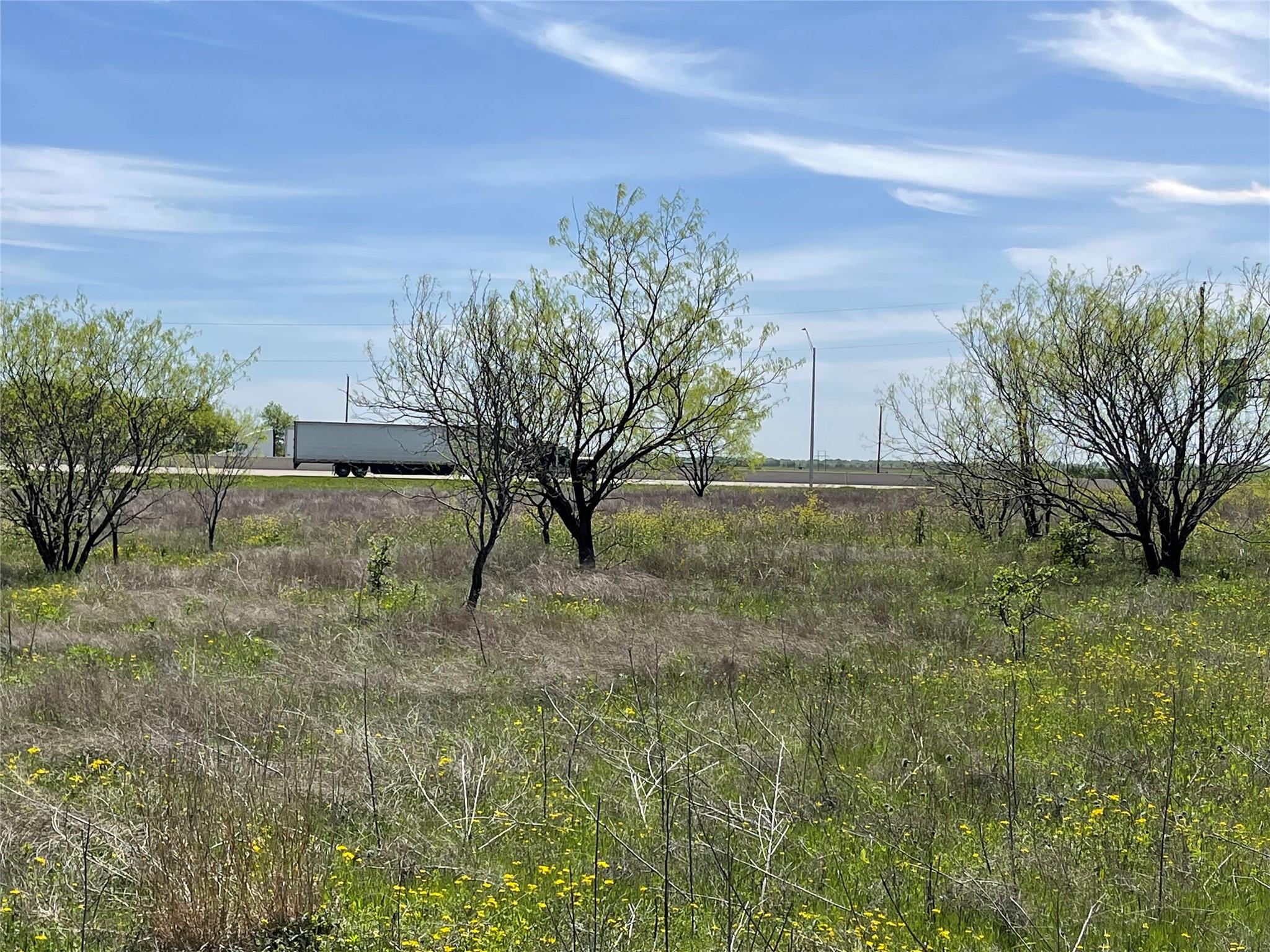 I-35 Hcr 3100, I-35 Freeway, Hillsboro, TX 76645
