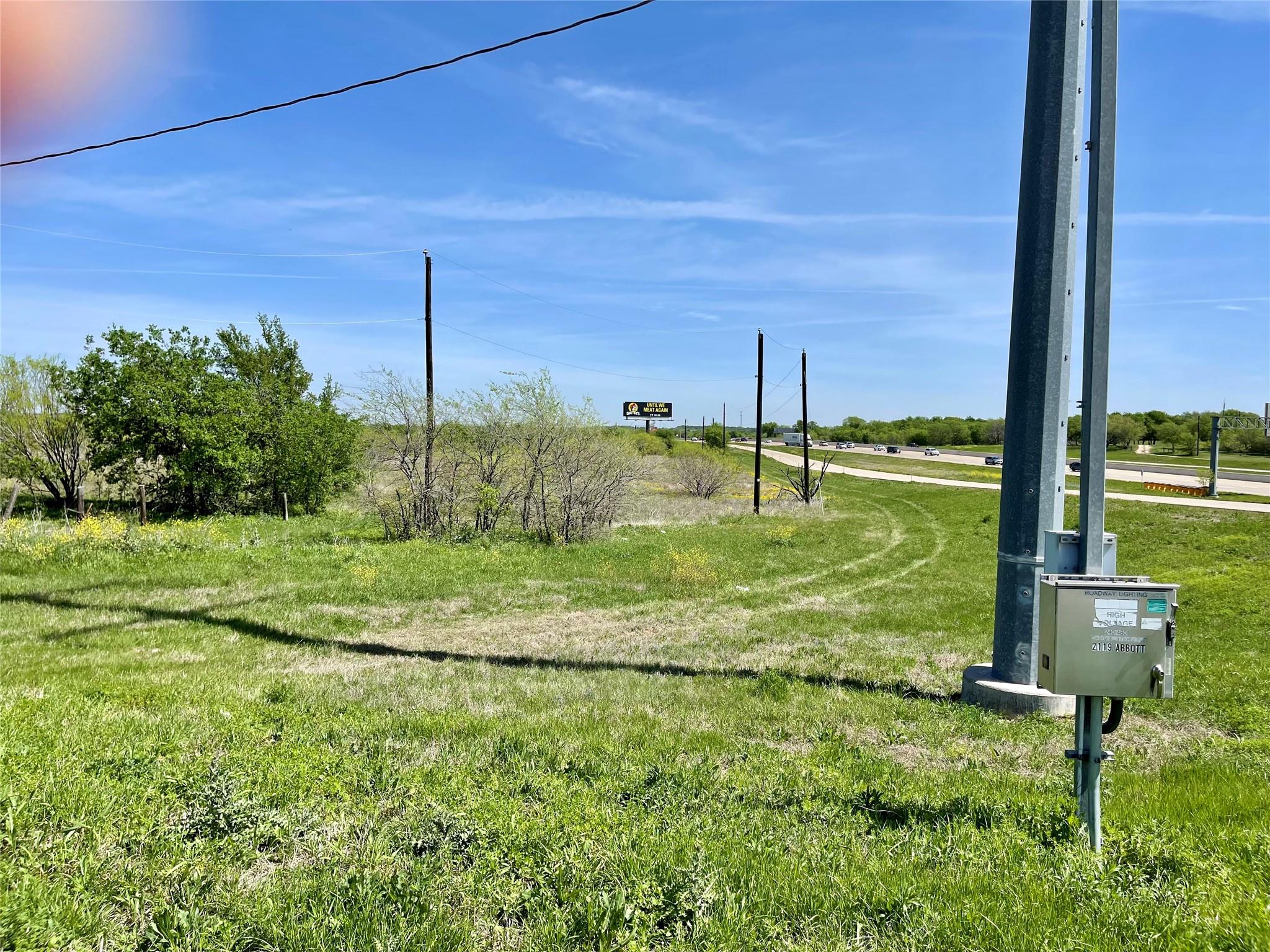 I-35 Hcr 3100, I-35 Freeway, Hillsboro, TX 76645