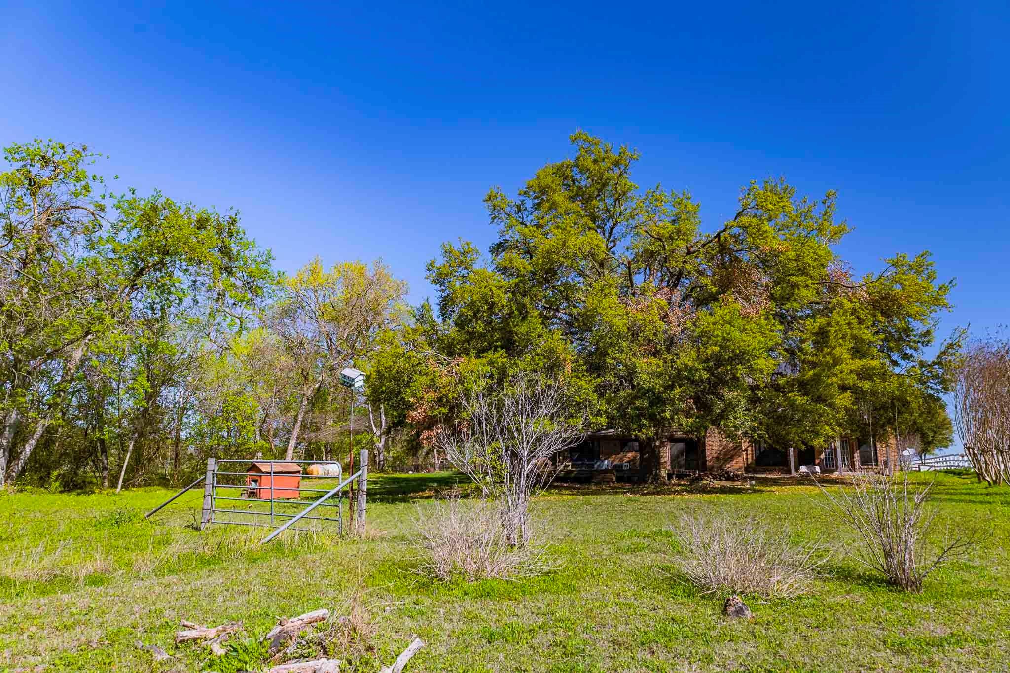 15500 Fm 1660 # South, Taylor, TX 76574