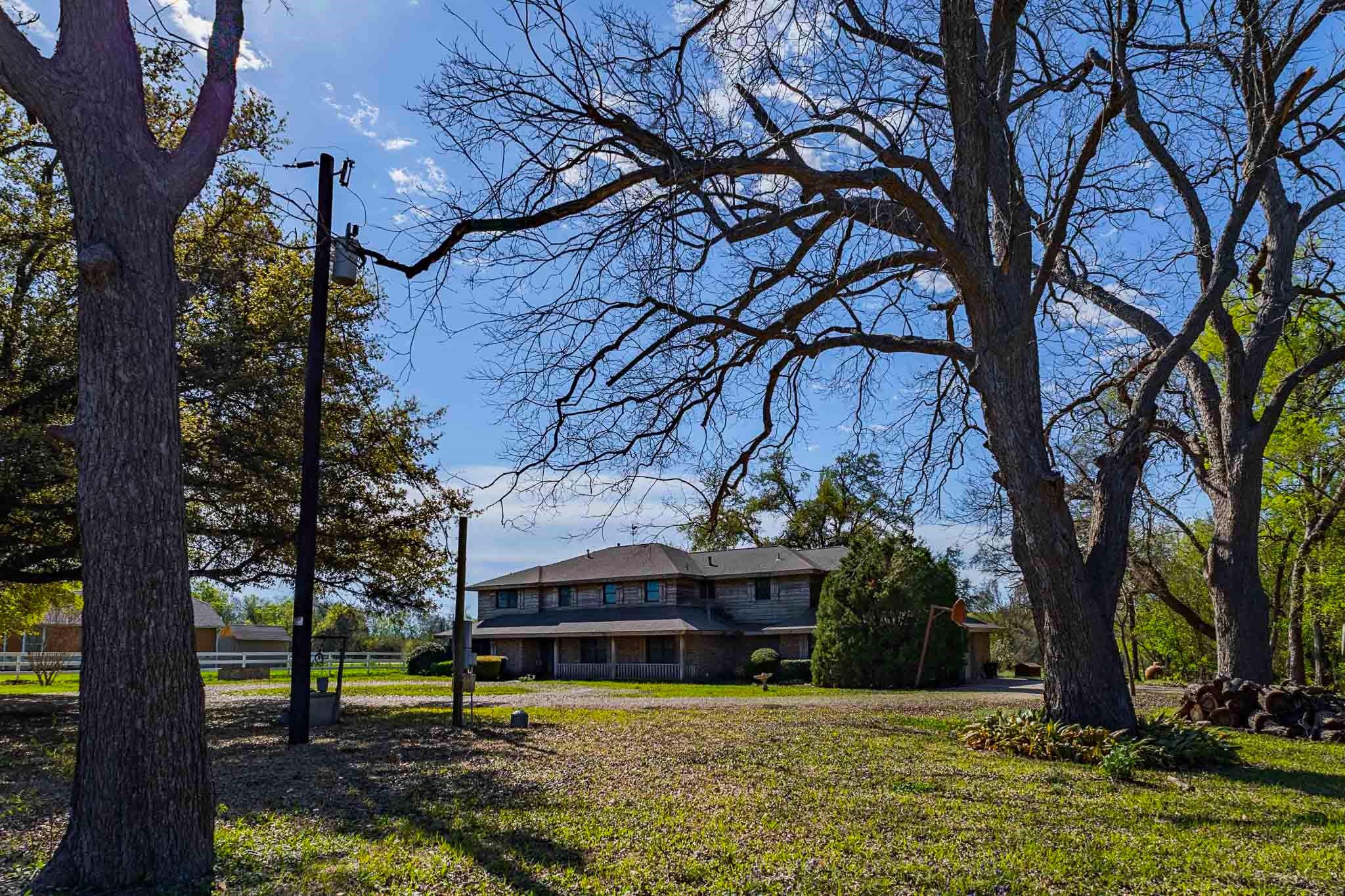 15500 Fm 1660 # South, Taylor, TX 76574