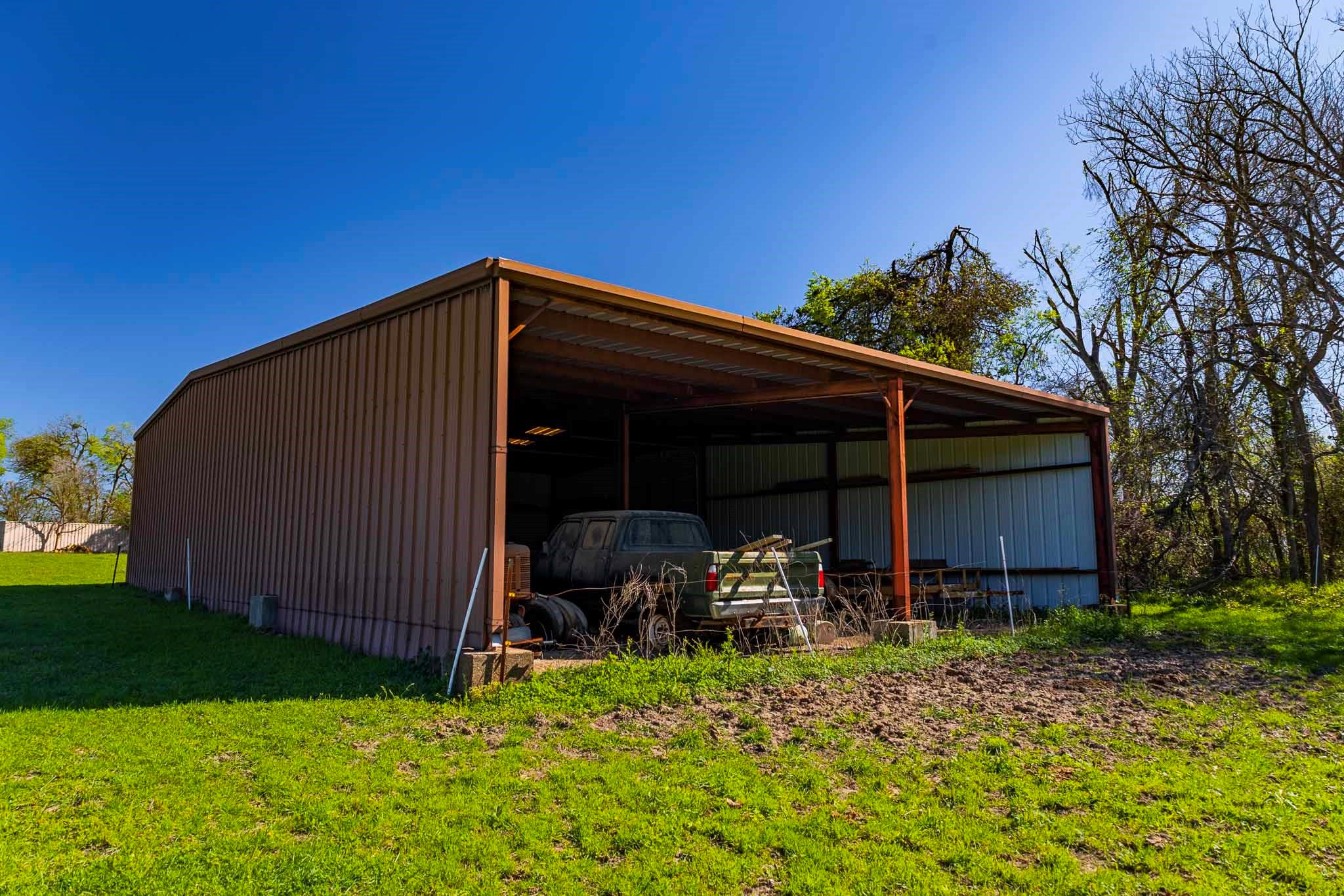 15500 Fm 1660 # South, Taylor, TX 76574