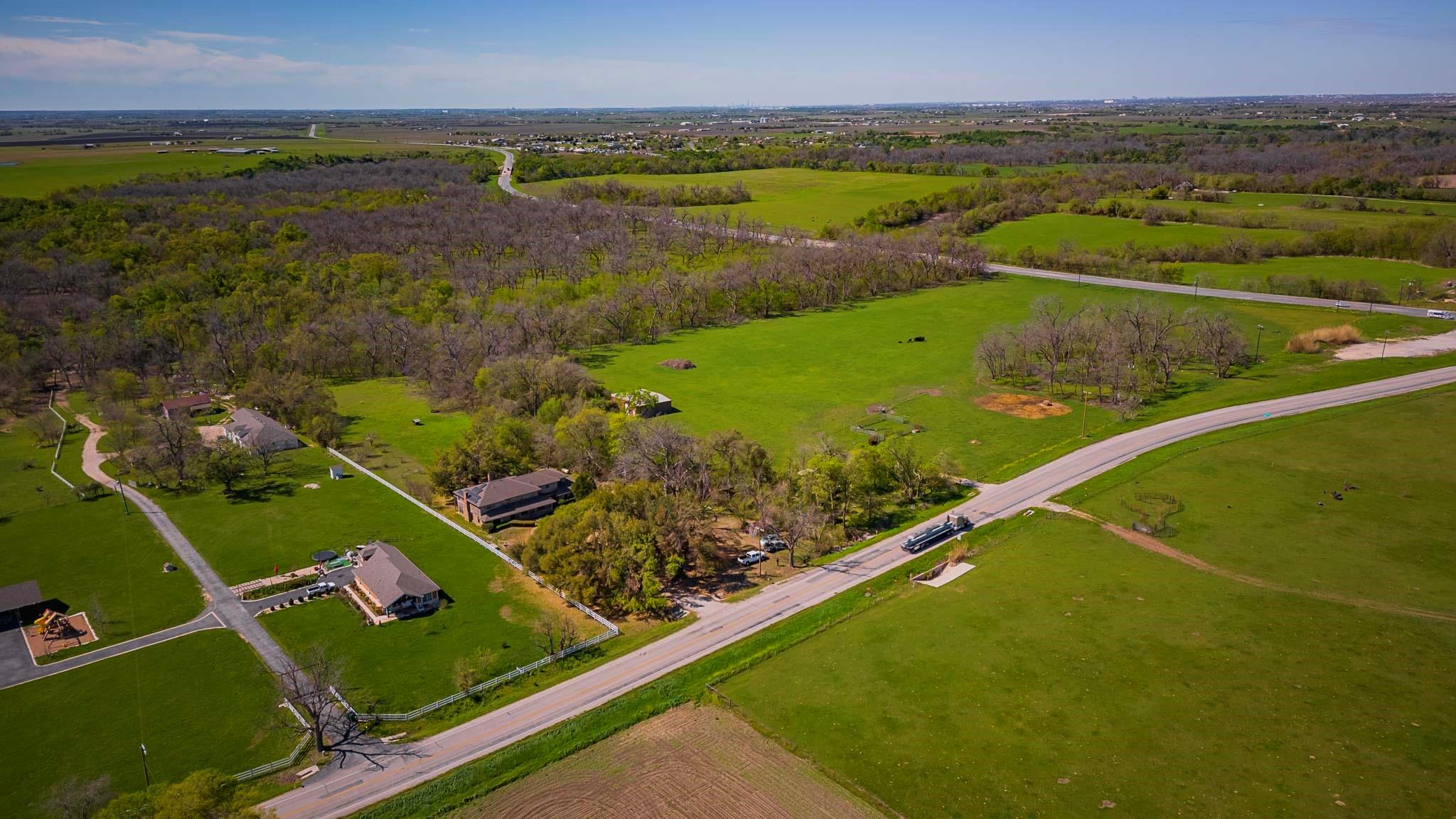 15500 Fm 1660 # South, Taylor, TX 76574