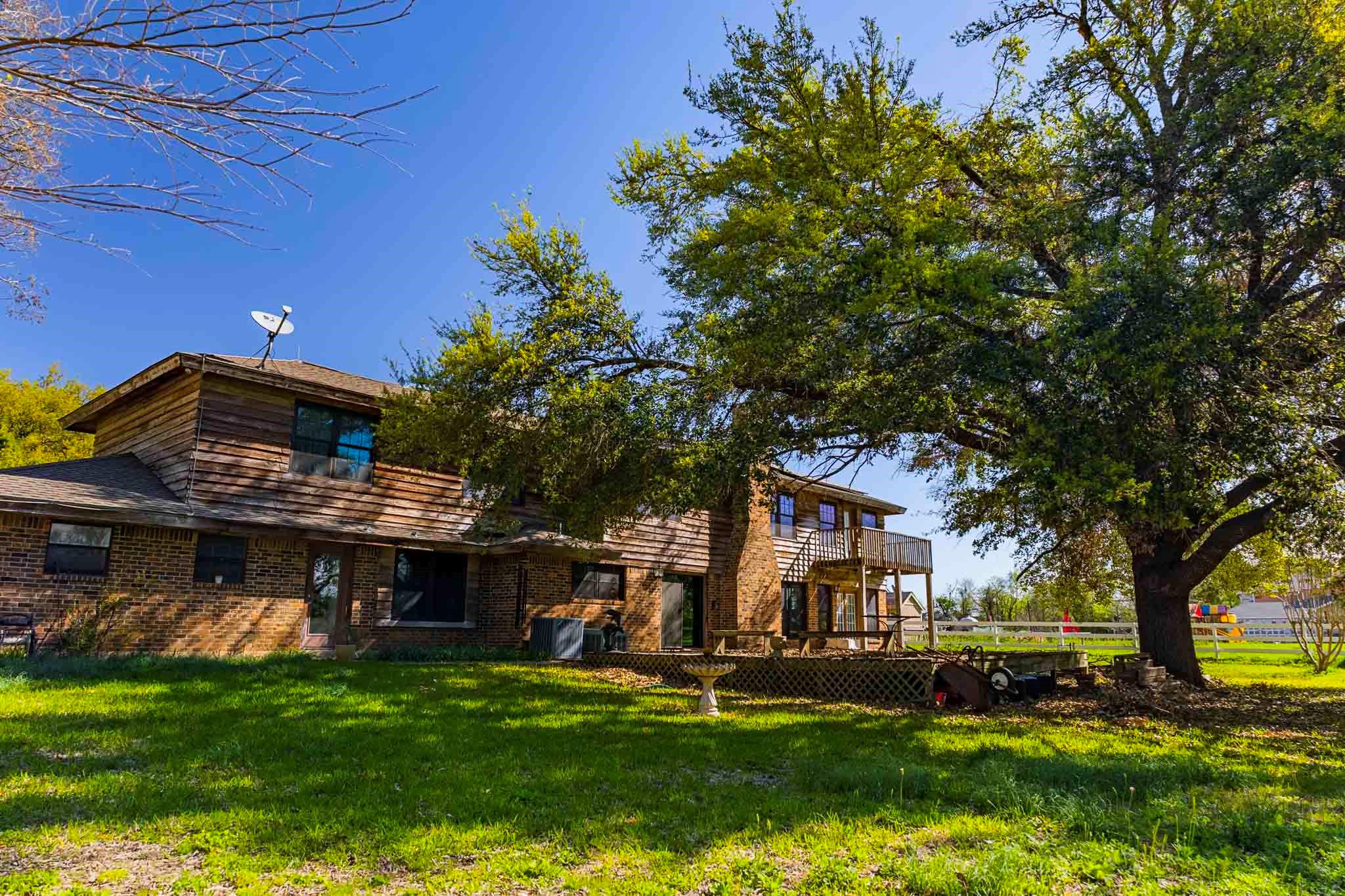 15500 Fm 1660 # South, Taylor, TX 76574