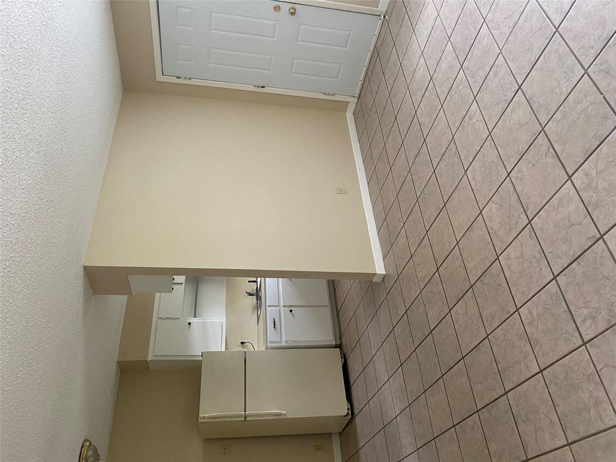 1601 Enfield Rd # 5, Austin, TX 78703