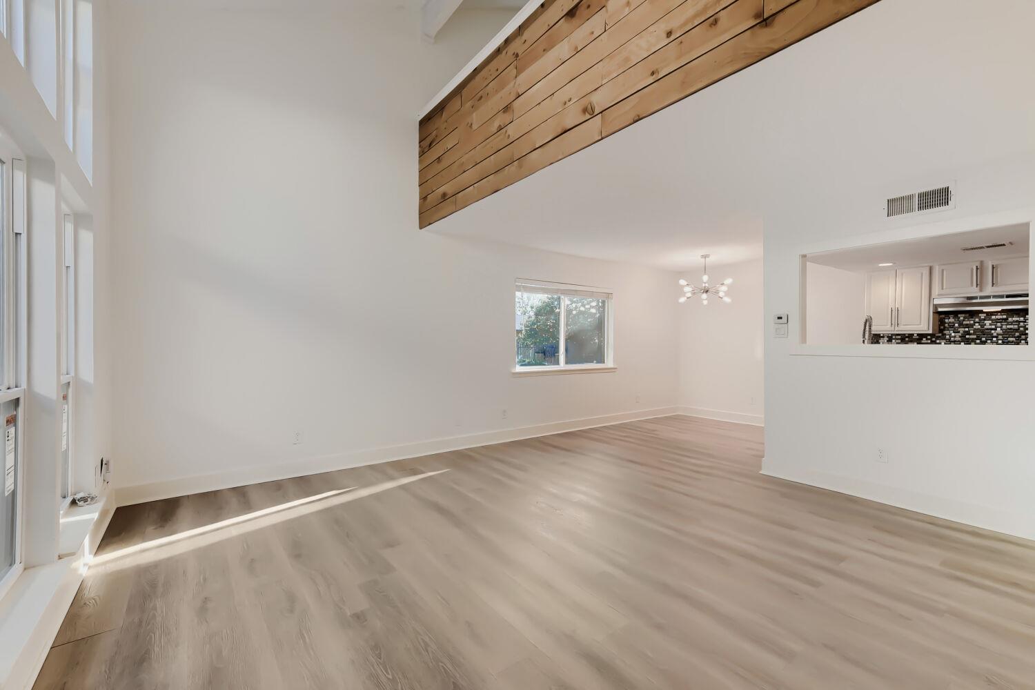 2124 Burton Dr # 174, Austin, TX 78741
