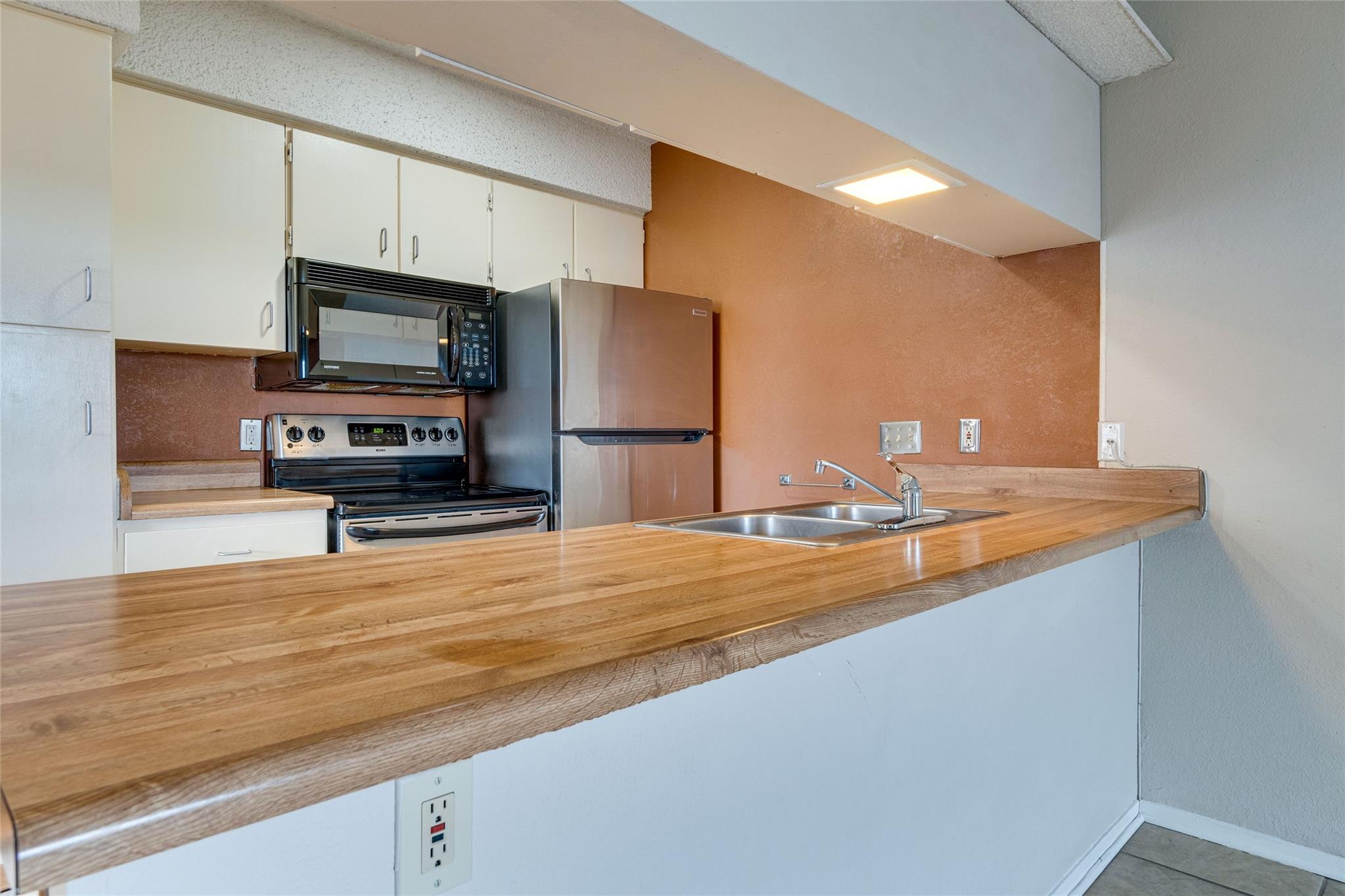 910 Duncan Ln # 48, Austin, TX 78705