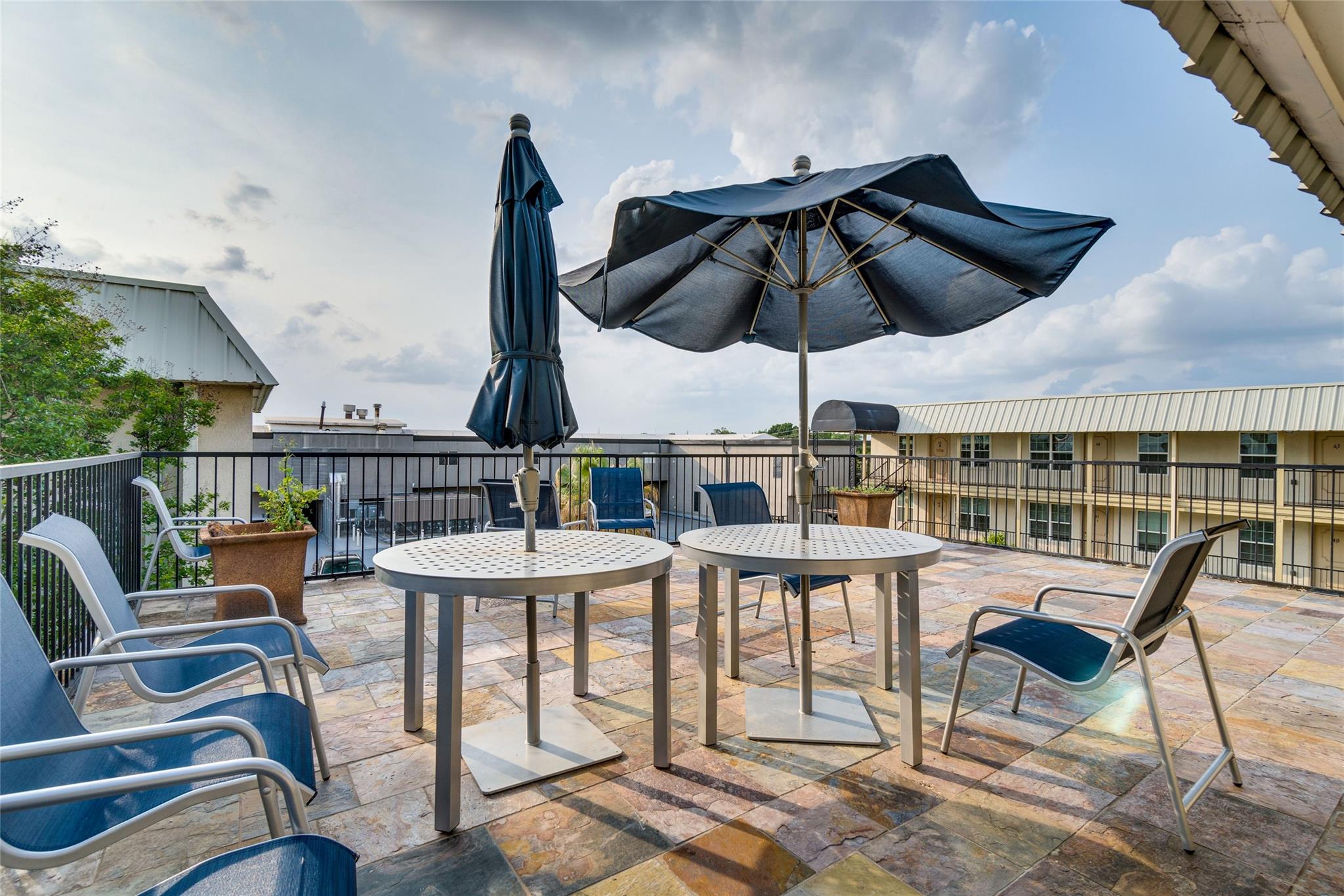 910 Duncan Ln # 48, Austin, TX 78705