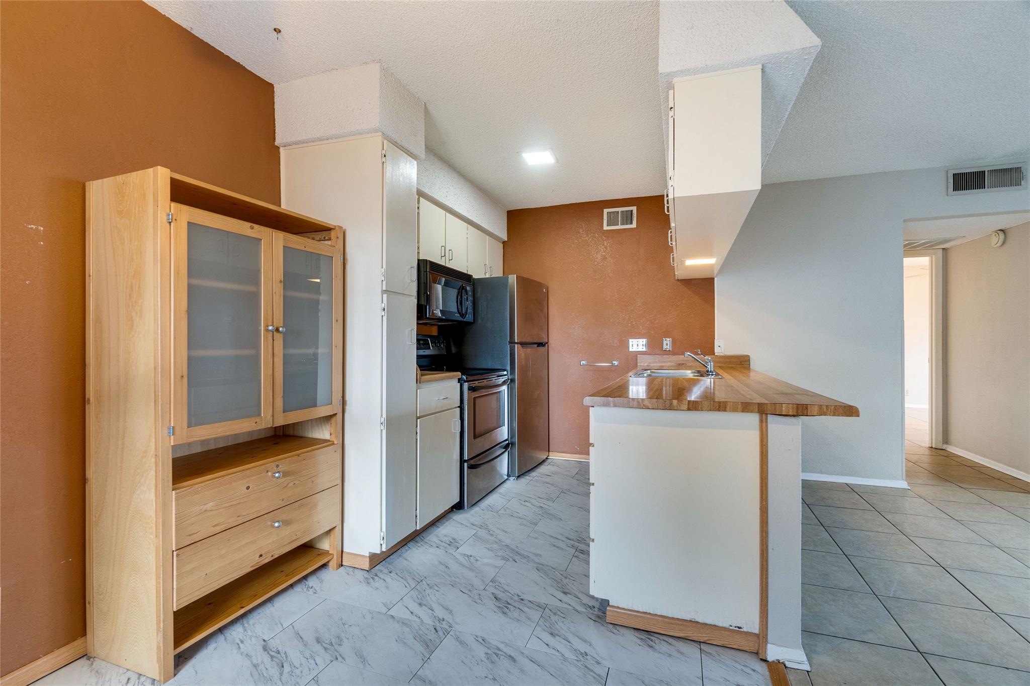 910 Duncan Ln # 48, Austin, TX 78705