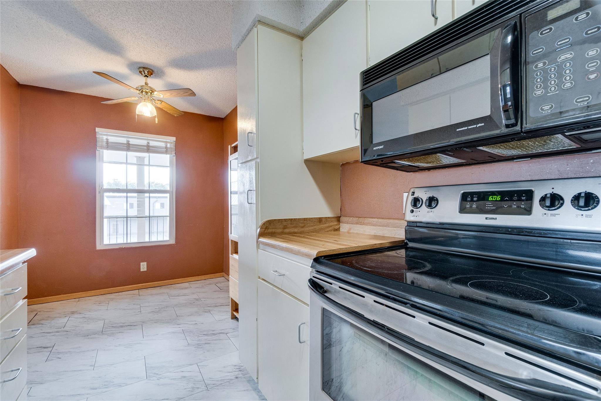 910 Duncan Ln # 48, Austin, TX 78705