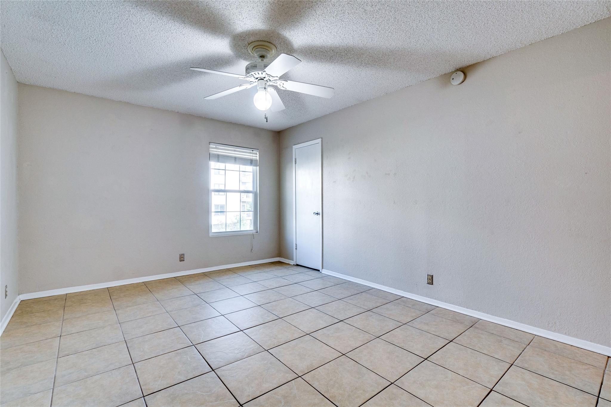 910 Duncan Ln # 48, Austin, TX 78705