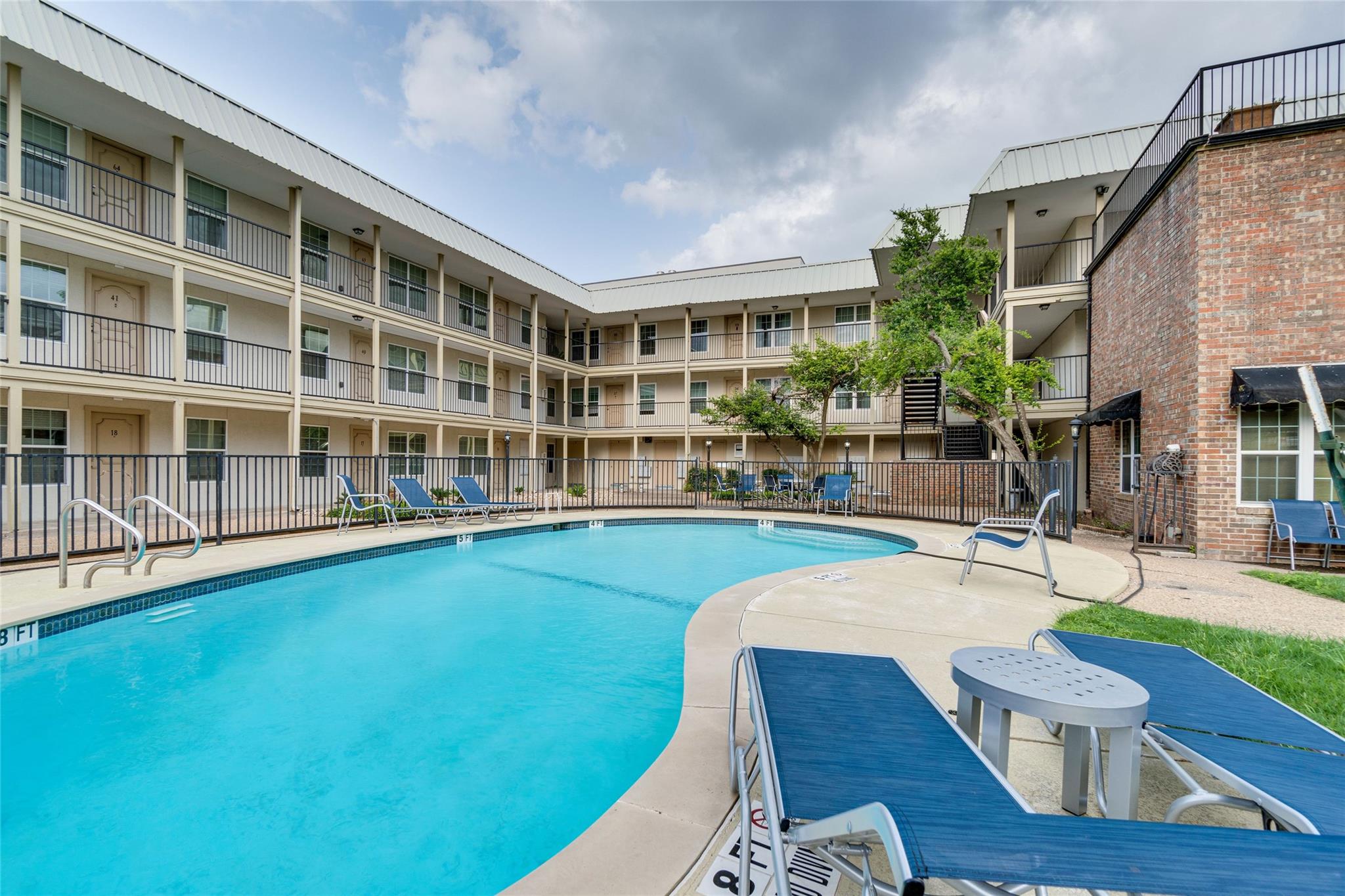 910 Duncan Ln # 48, Austin, TX 78705