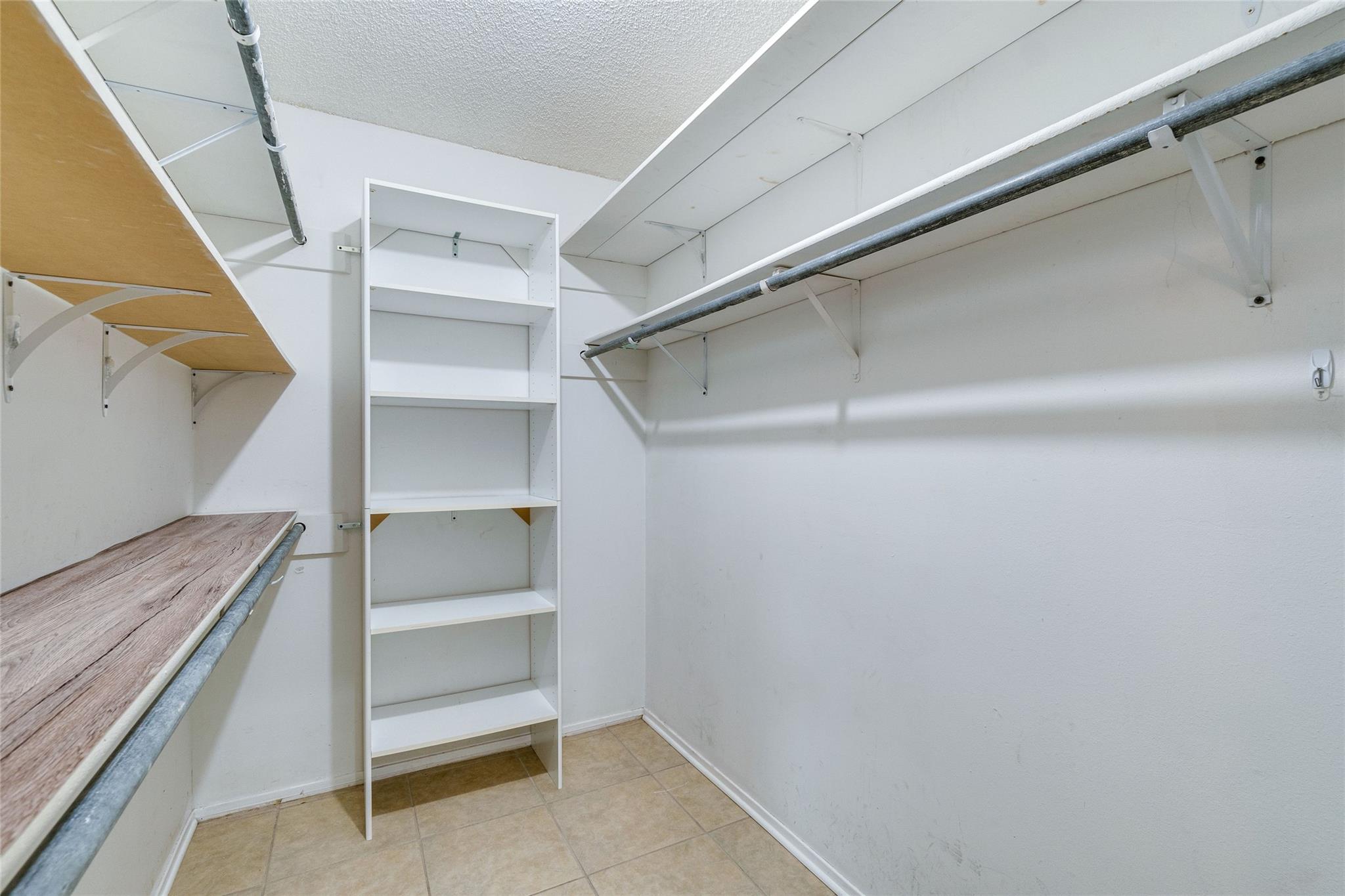 910 Duncan Ln # 48, Austin, TX 78705