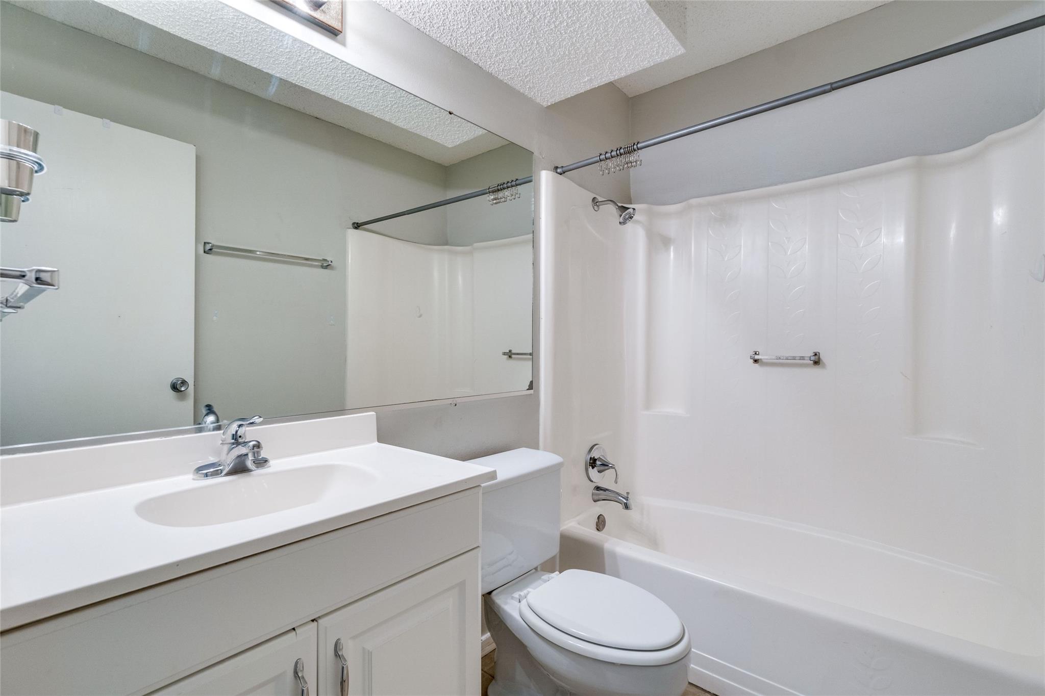 910 Duncan Ln # 48, Austin, TX 78705